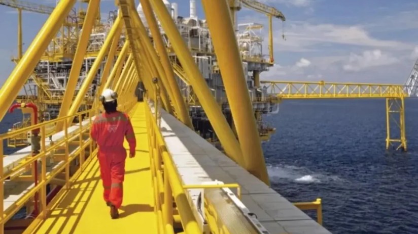 Engineering and consulting company John Wood Group has said it is engaging with Sidara after the Dubai-based rival submitted a fourth and "final" bid for the FTSE 250 firm.