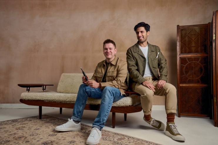Mark Rushmore and Gyve Safavi, co-founders of sustainable electric toothbrush company SURI.