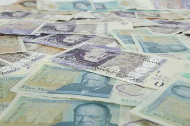 UK-US firm A&O Shearman ups its junior lawyer salaries
