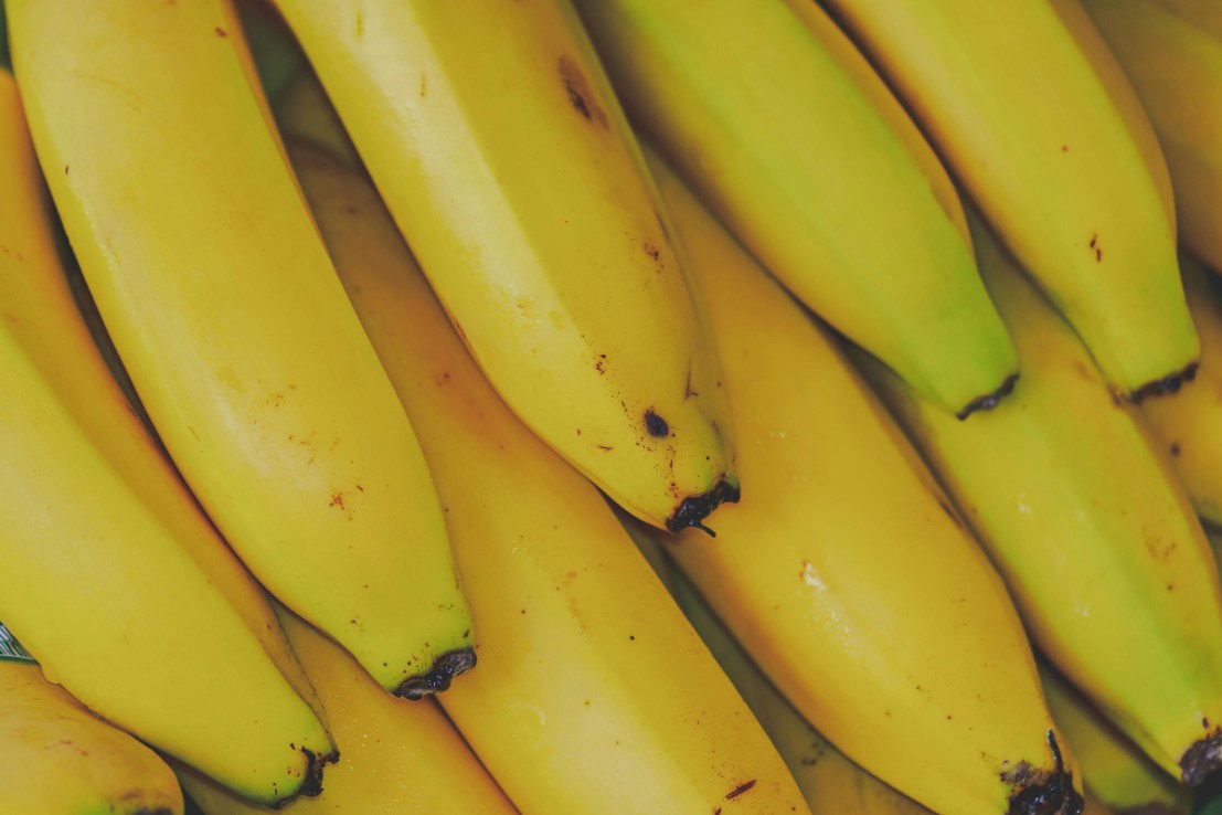 Environmental NGO Wrap has called for a ban on plastic packaging for 21 fruit and veg products