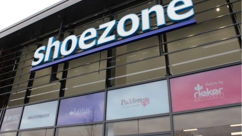 Shares in affordable footwear company Shoe Zone slumped by over nine per cent in early trade as the business fails to shake the hangover from its profit warning two months ago. 