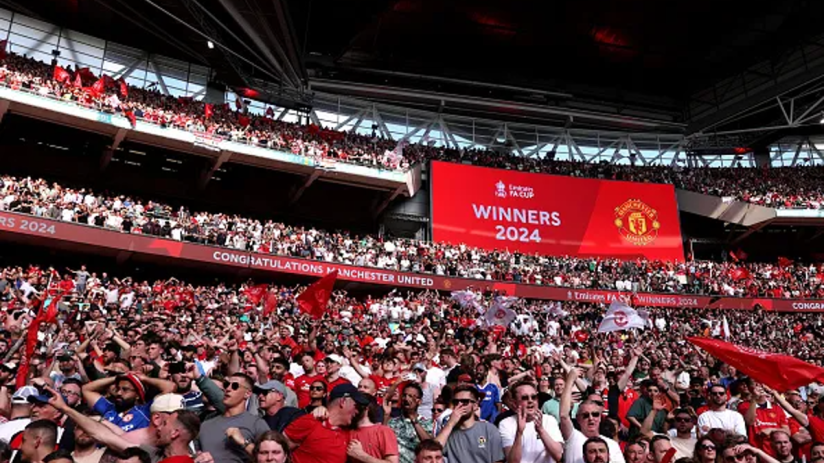 Football ticket scams could cost fans a total of £780,000 this year, a high street bank has said.
