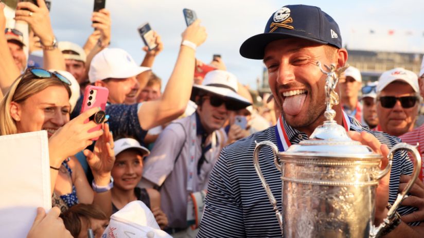 Bryson DeChambeau salvaged par at the last and pipped McIlroy to the US Open with a superb bunker shot