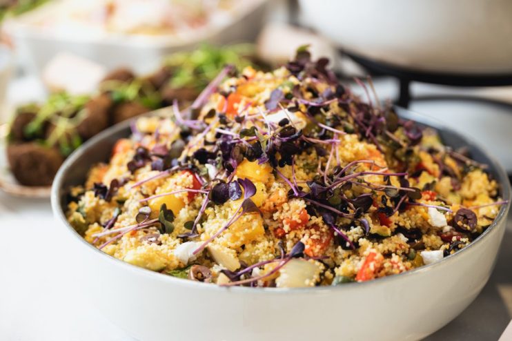 As the work landscape evolves, so have lunchtime habits, with a taste for healthier lunches becoming increasingly prominent