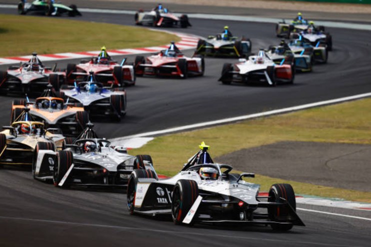 The United States is motorsport mad: they live for Nascar and IndyCar and have recently adopted Formula 1 once again. Now Formula E, Extreme E and E1 are coming.