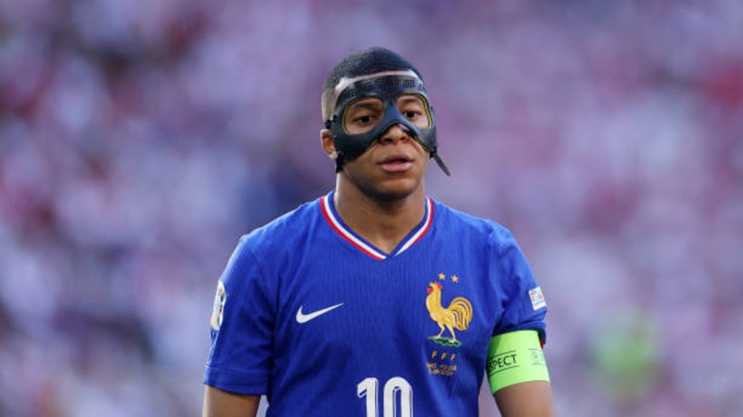 France missed a number of chances on Tuesday evening as they finished their final Group D tie against Poland 1-1 but booked a spot in the Round of 16.