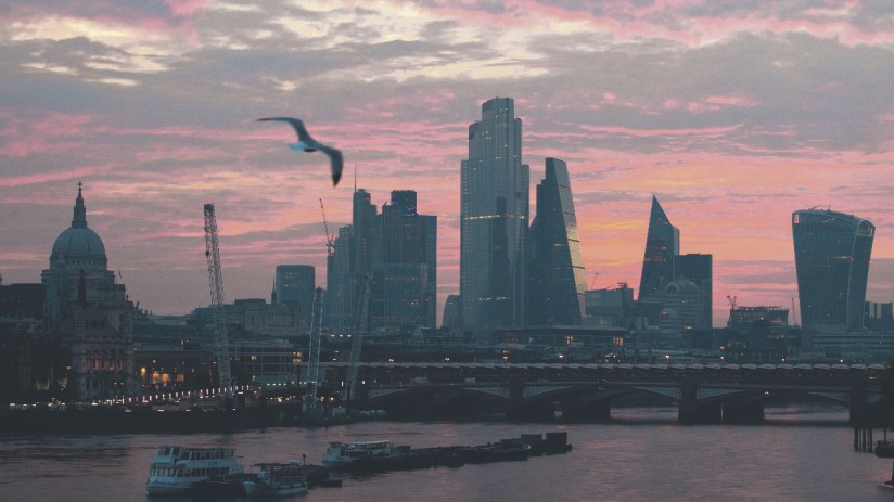Finance bosses have raised the alarm on a hiring slump.