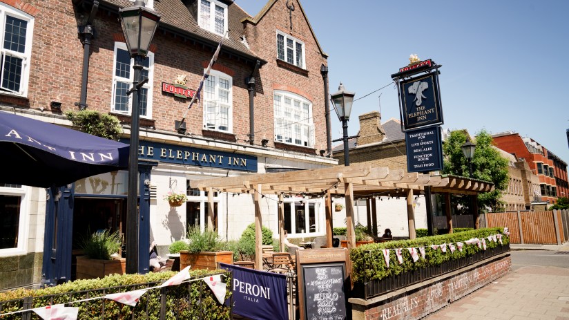 Fuller's_The Elephant Inn