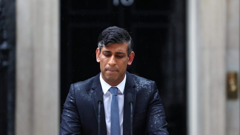 LONDON, ENGLAND - MAY 22: Britain's Prime Minister Rishi Sunak makes a statement regarding calling a general election, at Downing Street on May 22, 2024 in London, England. After much speculation across the UK media today, Sunak announces the UK General Election will be held on July 4th. (Photo by Peter Nicholls/Getty Images)