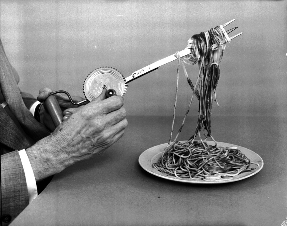 A wind-up spaghetti fork: a genuine piece of disruptive technology.