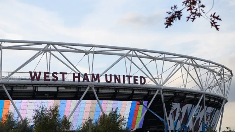 Sadiq Khan says he does not want to sell the London Stadium, which is leased by West Ham