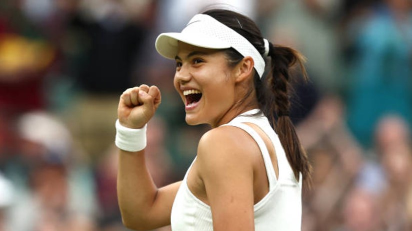 Emma Raducanu breezed through to the third round of Wimbledon as fellow Brit Sonay Kartal made history at the All England Club.