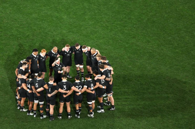 There has been a lot of talk this week about the history of playing the All Blacks at Eden Park being a heavy burden for Steve Borthwick’s England team to shoulder.