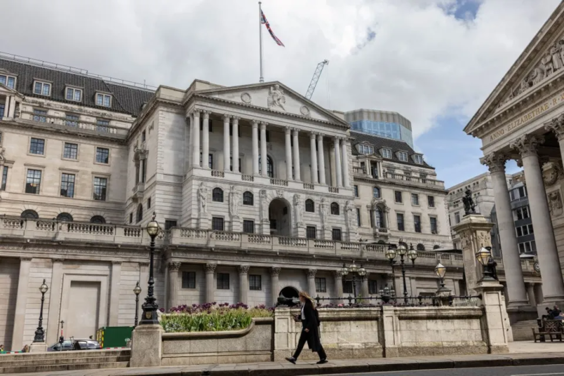 The Bank of England named Standard Chartered as the only bank to have “shortcomings” in its so-called "living will".