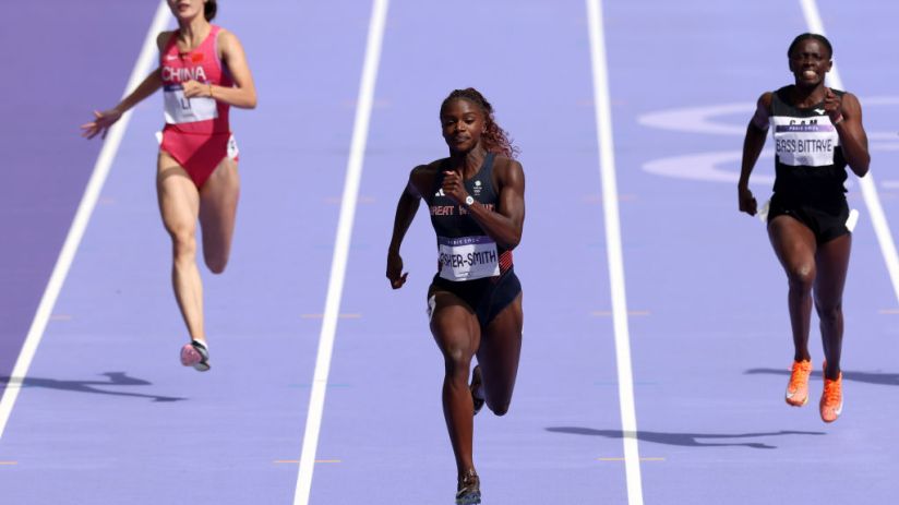 Asher-Smith was third fastest as three Team GB sprinters advanced from the women's 200m heats at the Paris Olympics