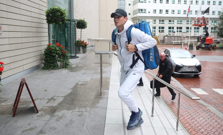 British No1 and US Open semi-finalist Jack Draper could make an appearance for Great Britain today in the Davis Cup despite training yesterday with a strapped thigh.