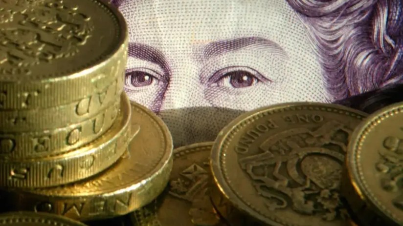 Headline consumer confidence recorded a big fall in September to -20
