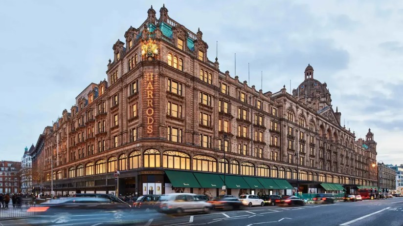 Hundreds of workers at Harrods are to be balloted in November for strike action