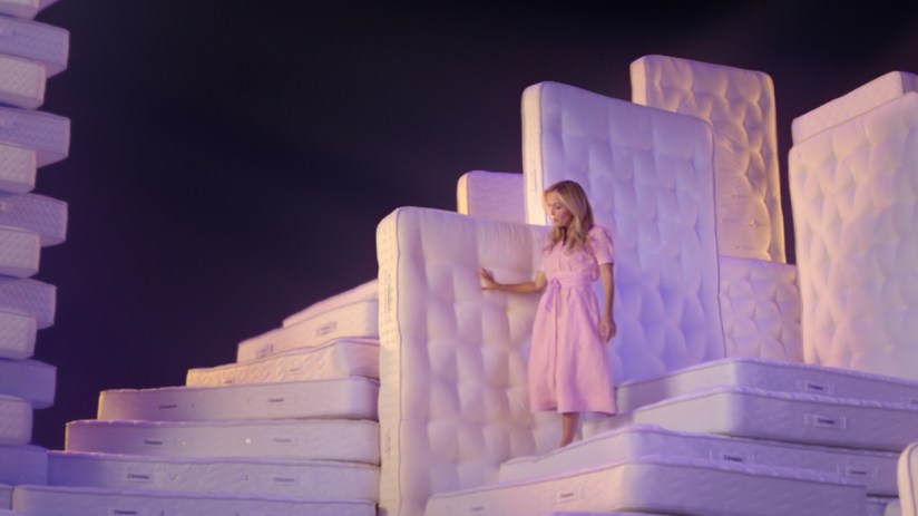 Sales at bed retailer Dreams neared £400m during 2023.