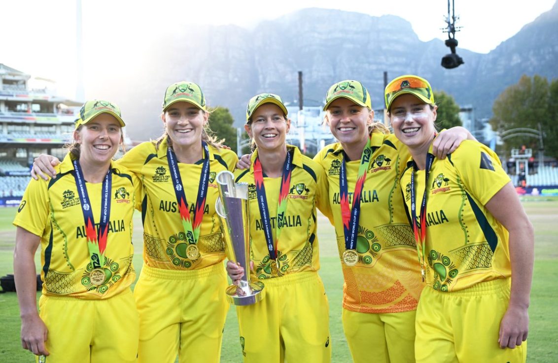 As the Women’s T20 Cricket World Cup approaches, can anybody, even England, beat overwhelming favourites Australia?