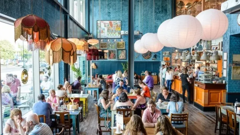 Cafe and bar operator Loungers has said it delivered “like for like sales growth” of 4.7 per cent.