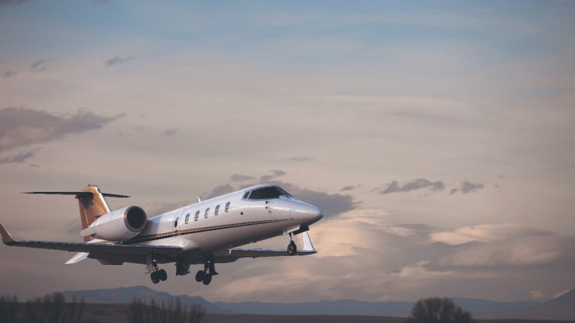 Non-doms are threatening to leave the UK after the budget. (Lear Jet 60 performing a high performance launch.)