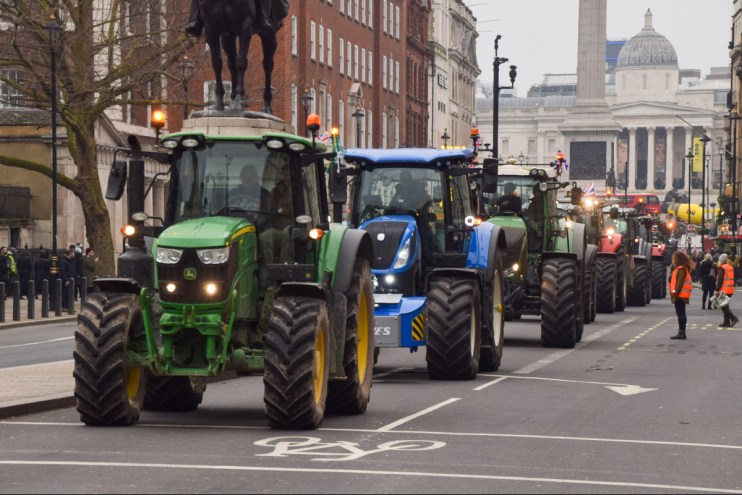LONDON, UNITED KINGDOM - 2025/02/10: Tractors block Whitehall during the demonstration. Farmers blocked Whitehall with hundreds of tractors as they staged another protest against inheritance tax. (Photo by Vuk Valcic/SOPA Images/LightRocket via Getty Images)