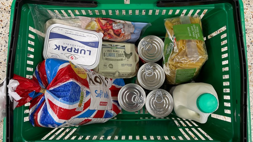 MANCHESTER, UNITED KINGDOM - OCTOBER 19: An Asda shopping basket containing groceries on October 19, 2022 in Manchester, United Kingdom. The Office for National Statistics (ONS) said the consumer prices index (CPI) measure rose from an annual rate of 9.9% in August to match the recent 40-year high of 10.1% seen in July. The largest contributing factor being the rise in food costs. (Photo by Christopher Furlong/Getty Images)