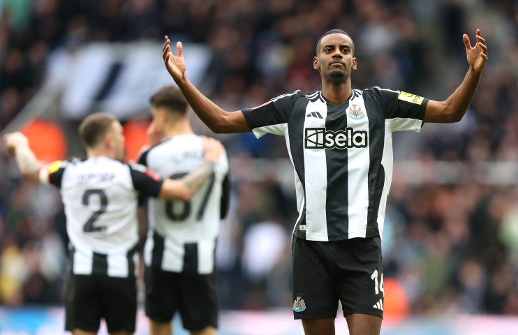 Newcastle United v Brighton & Hove Albion - Emirates FA Cup Fifth Round