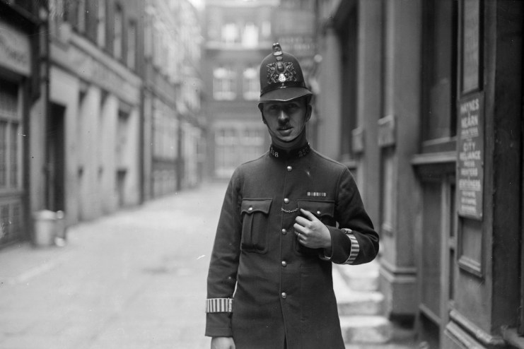 (Photo by Fox Photos/Getty Images)