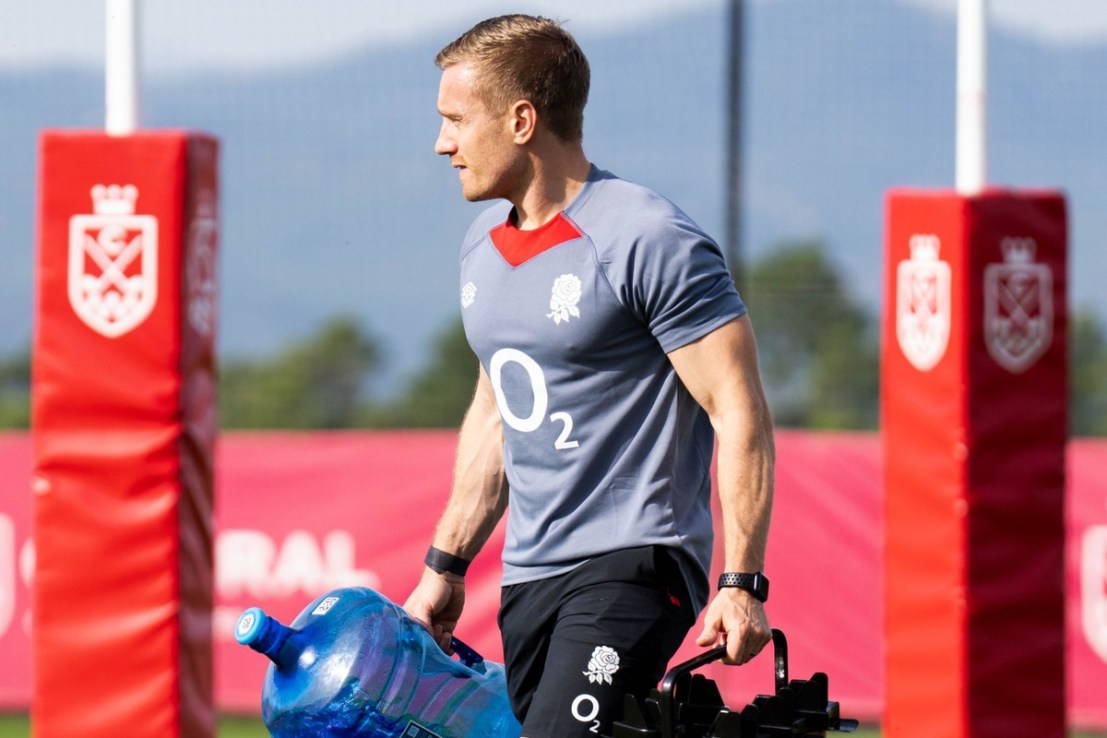 James Morehen works with the England men's rugby team as an RFU performance nutritionist