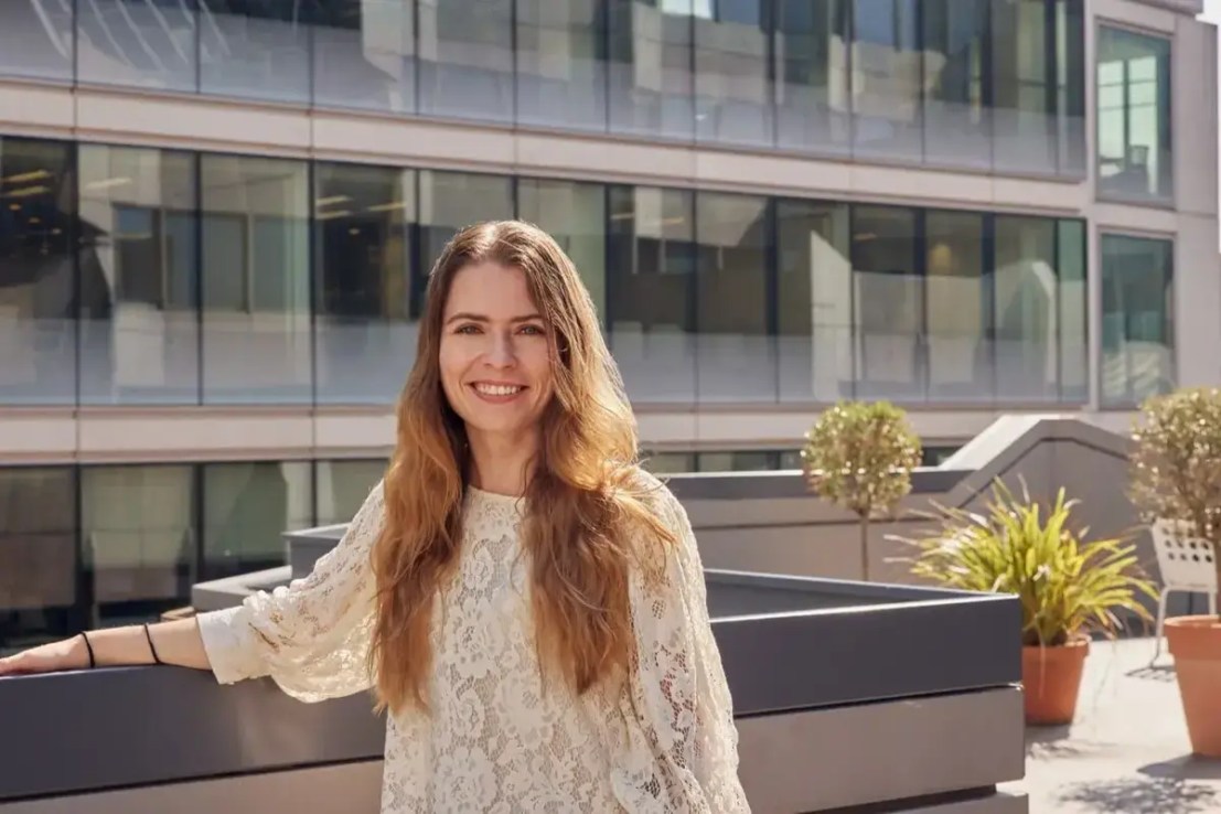 Jessica Van Meir is a co-founder of MintStars.