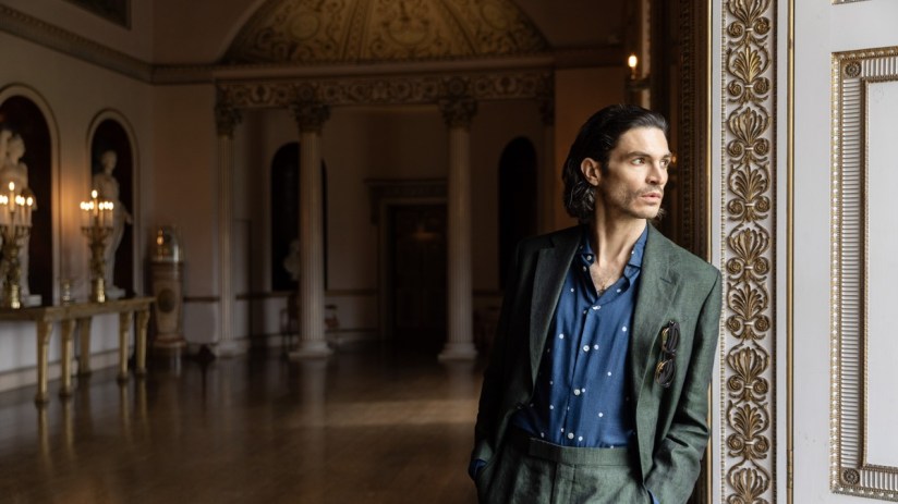 An olive linen suit from Savile Row tailor Richard James (image courtesy of Richard James)