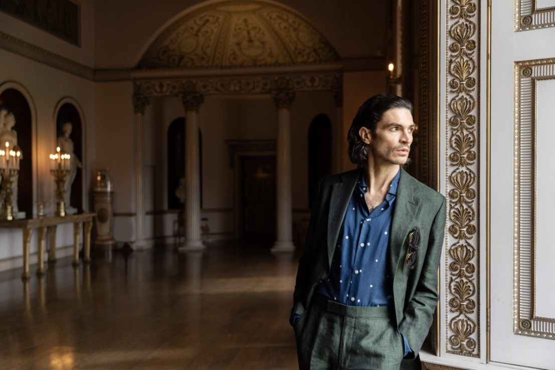 An olive linen suit from Savile Row tailor Richard James (image courtesy of Richard James)