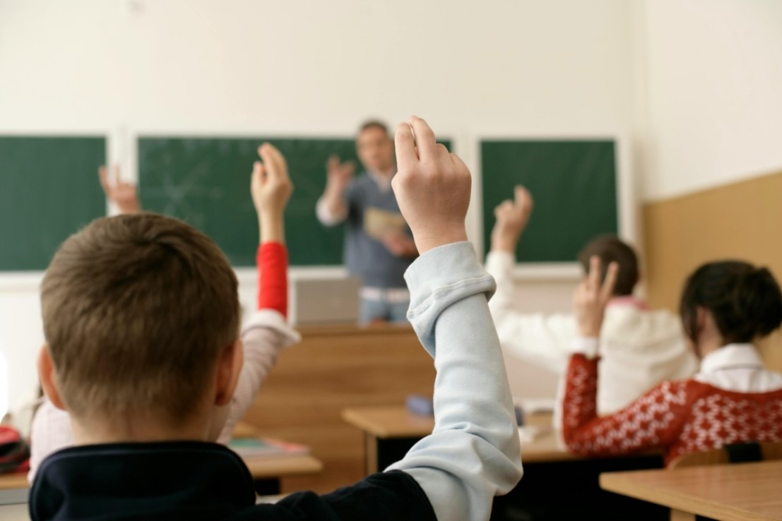 New data has revealed a lack of financial literacy among young people, despite hopes to start a business. (Pic Pexels)