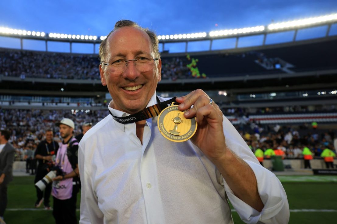 Leading Crystal Palace shareholder John Textor’s Eagle Football Holdings company has been slapped with a strike-off notice, in an apparent blow to his hopes of an IPO.