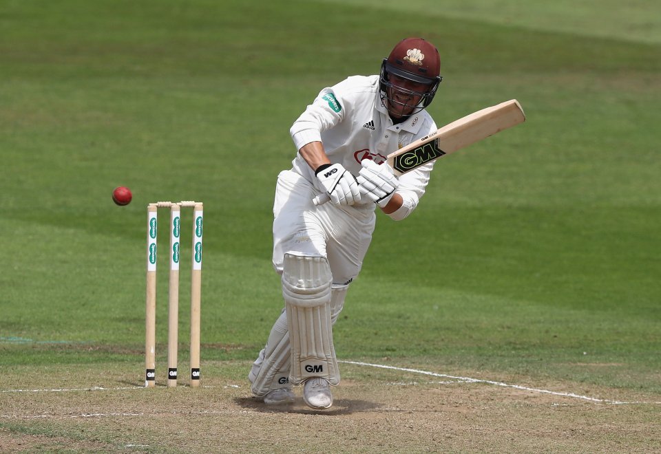 Nottinghamshire v Surrey - Specsavers County Championship: Division One